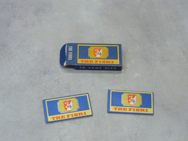 Lamette Tre Fiori Blu